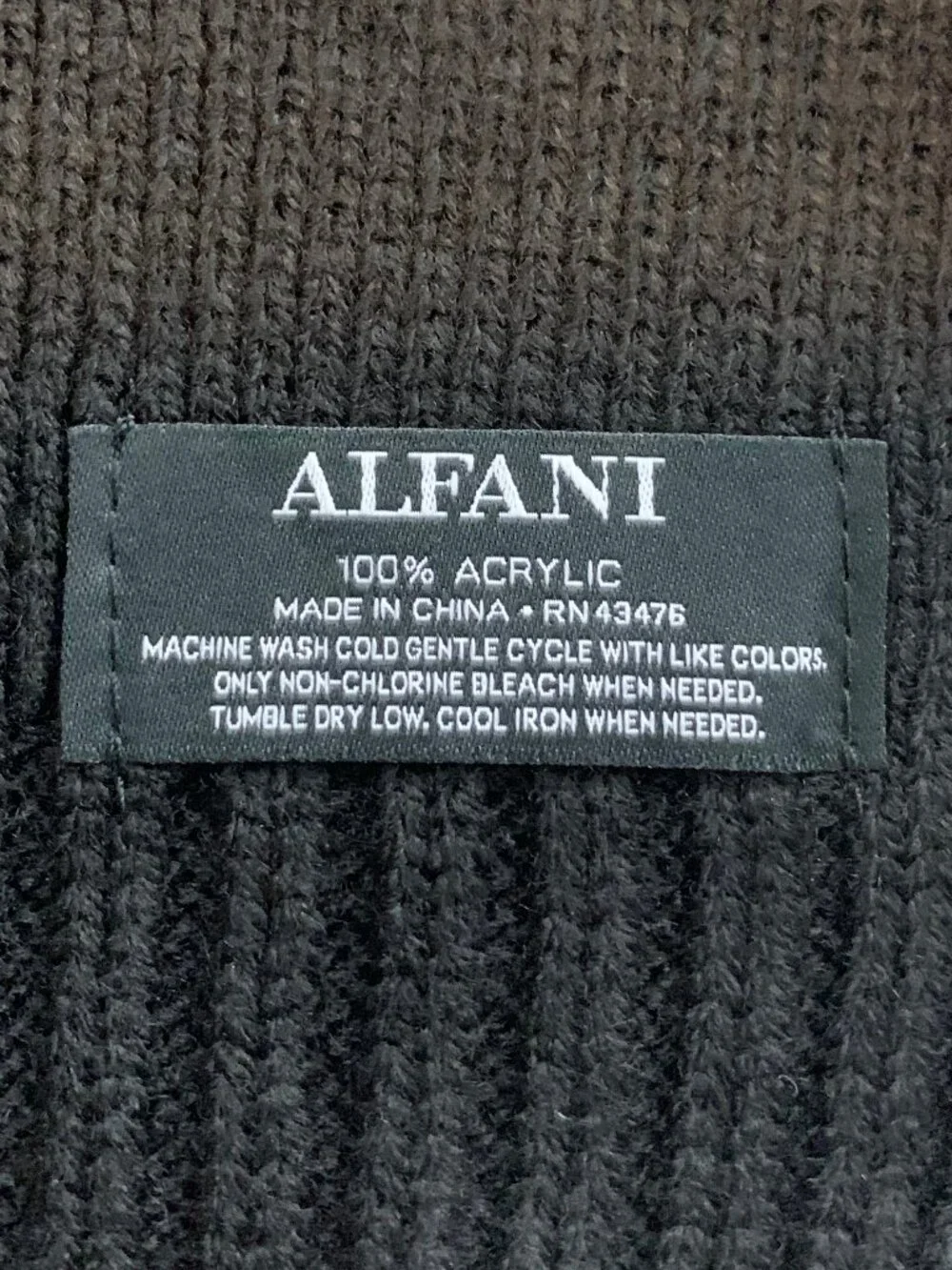 Alfani Men's 100% Acrylic Knit Space-Dyed Scarf, Black, One Size